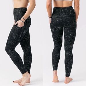 Zyia Black Reflective Pocket Light n Tights Hi Rise 7/8 24” size 6-8 -NWT